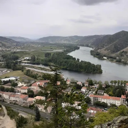 Tatil Evi Du Vigneron A La Terrasse Piscine Local Velos *